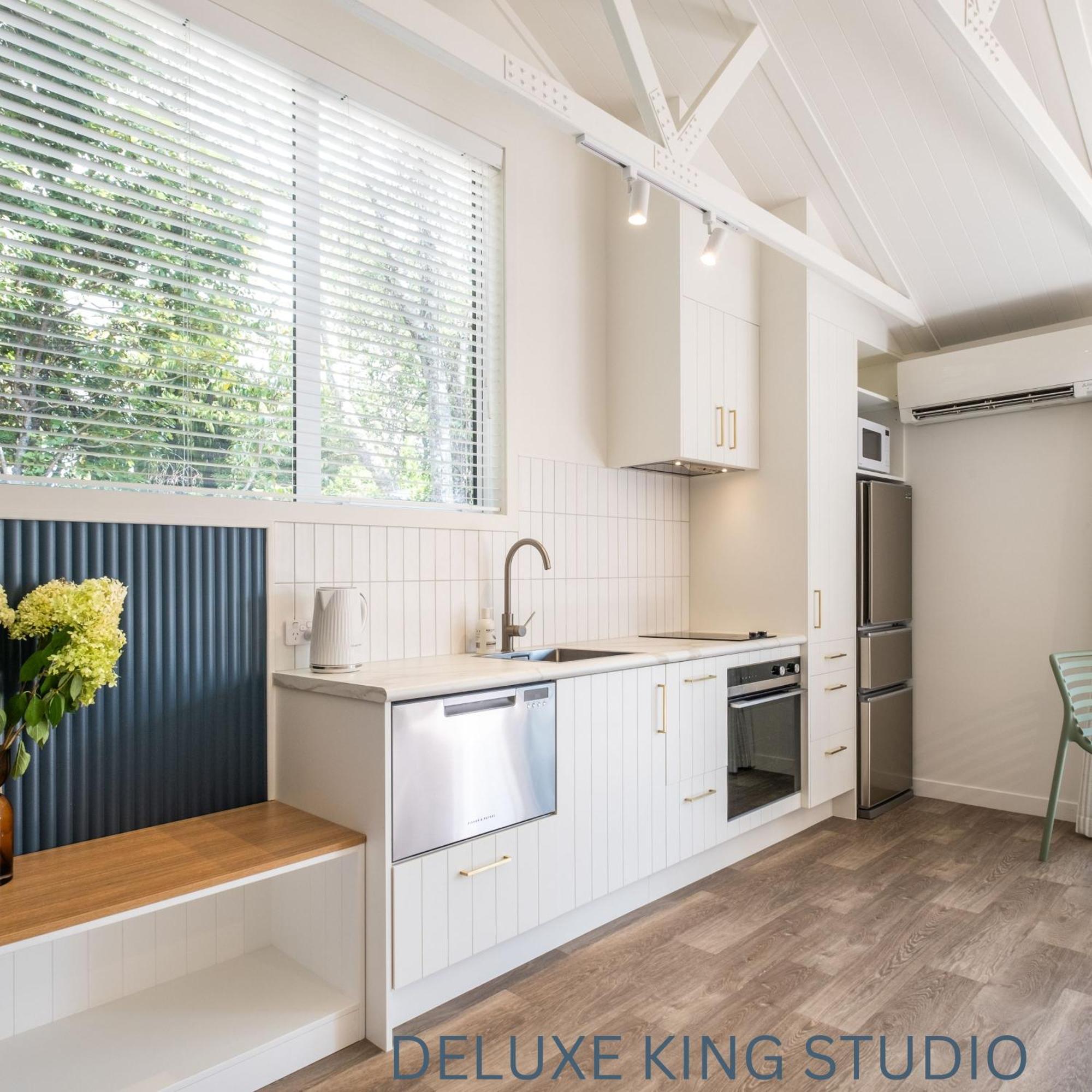The Quarters Villa Turangi Exterior photo